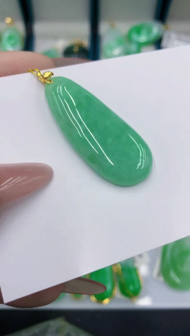 颈饰未镶嵌翡翠111111