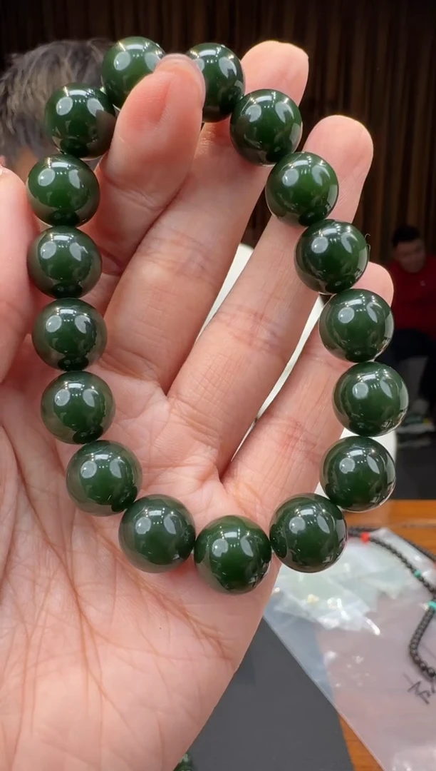 【闪购商品】和田玉93未镶嵌1.29巴哥