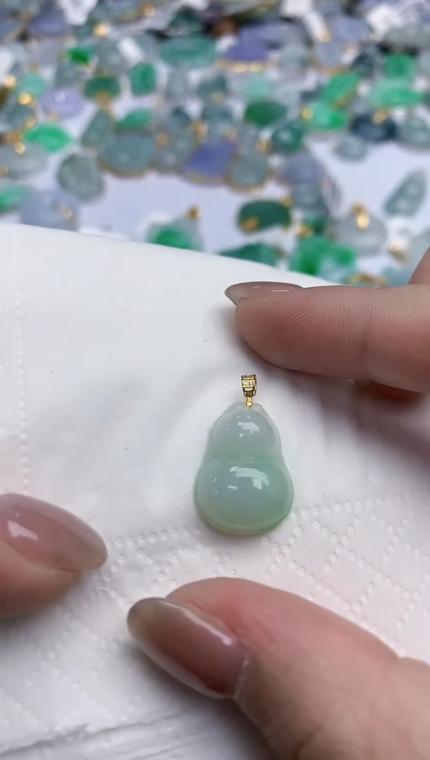 【闪购商品】翡翠颈饰18K金镶嵌天然缅甸翡翠A货