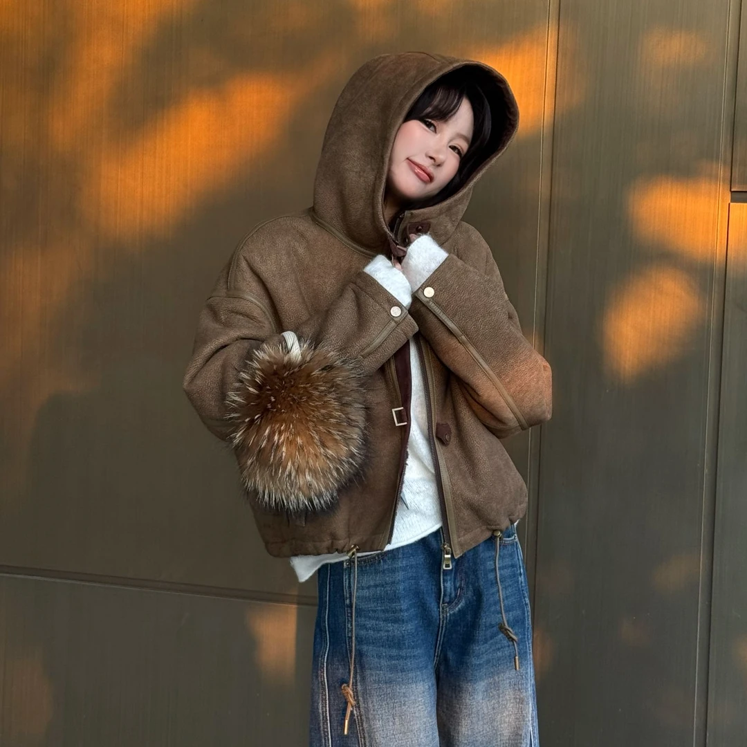 喜好MAX「冬季甄选」硬核玩家 连帽百搭皮毛一体皮草女装外套 25118