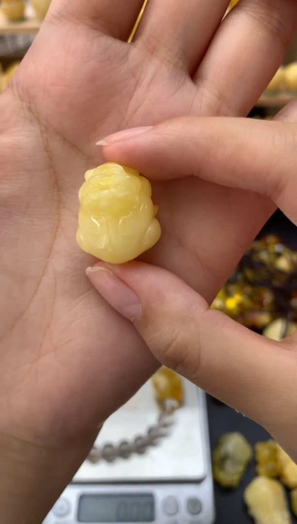 琥珀未镶嵌珠宝奇石110琥珀蜜蜡微瑕