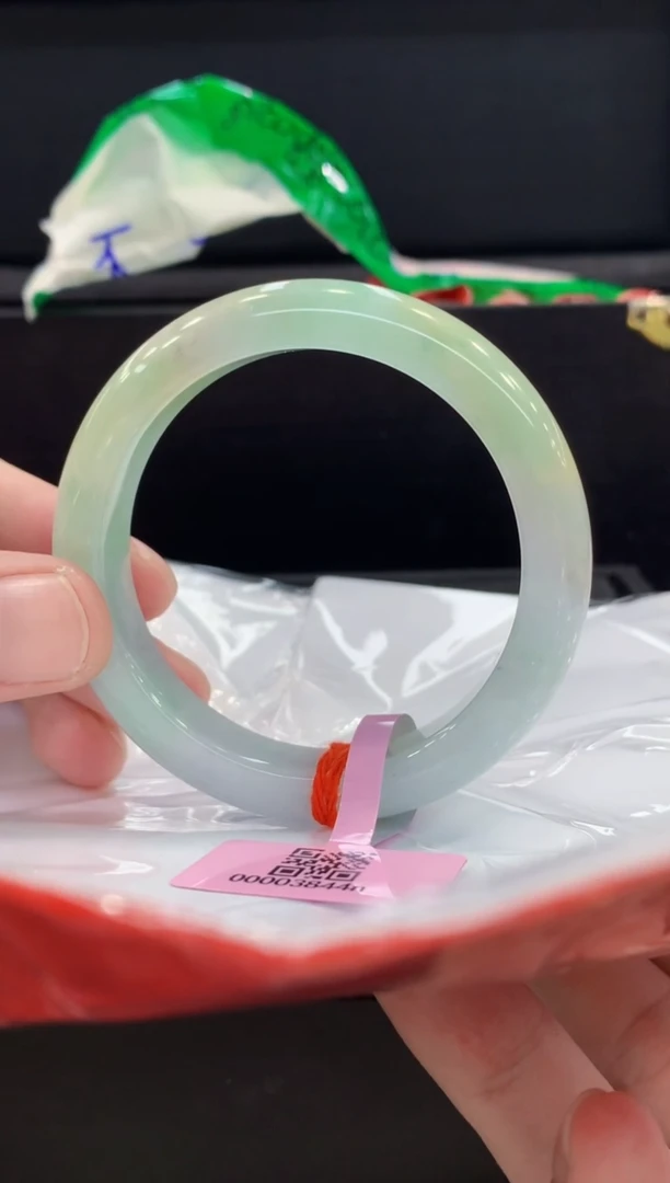 未镶嵌手镯翡翠翡翠手镯