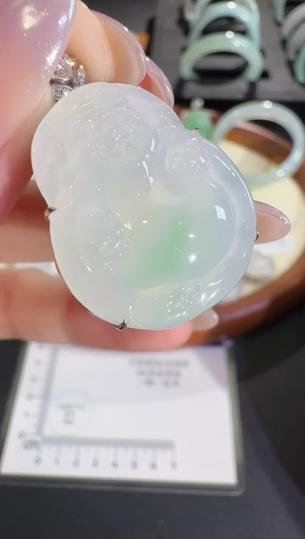 吊坠(不含链)18K金镶嵌翡翠【源头工厂】钻石镶嵌