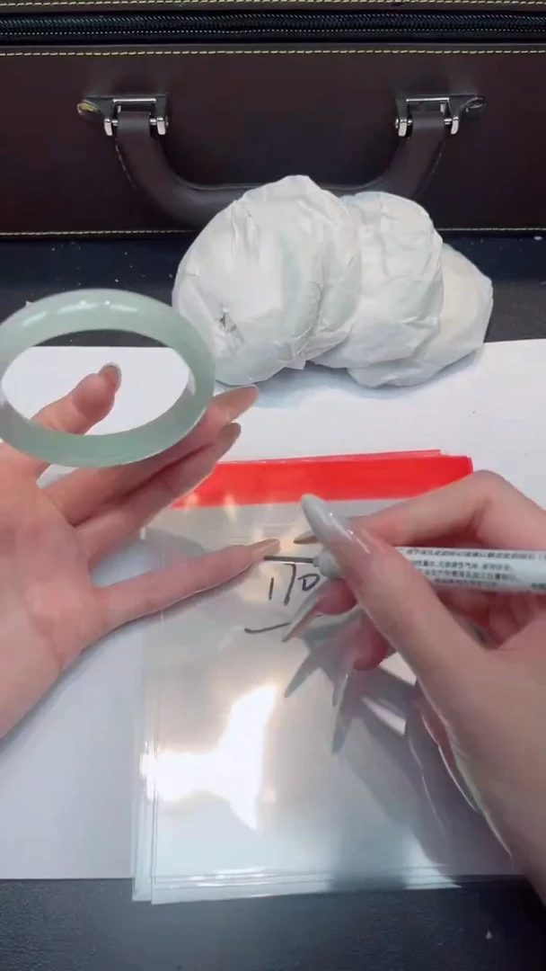 未镶嵌手镯翡翠翡翠手镯断码清默认有瑕NO退换介意勿拍170