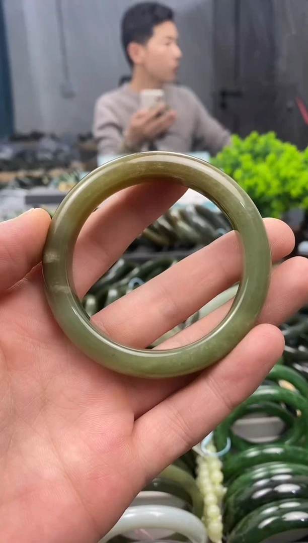 未镶嵌手镯和田玉54.5