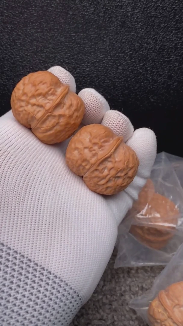 【闪购商品】文玩核桃把件金锭元宝