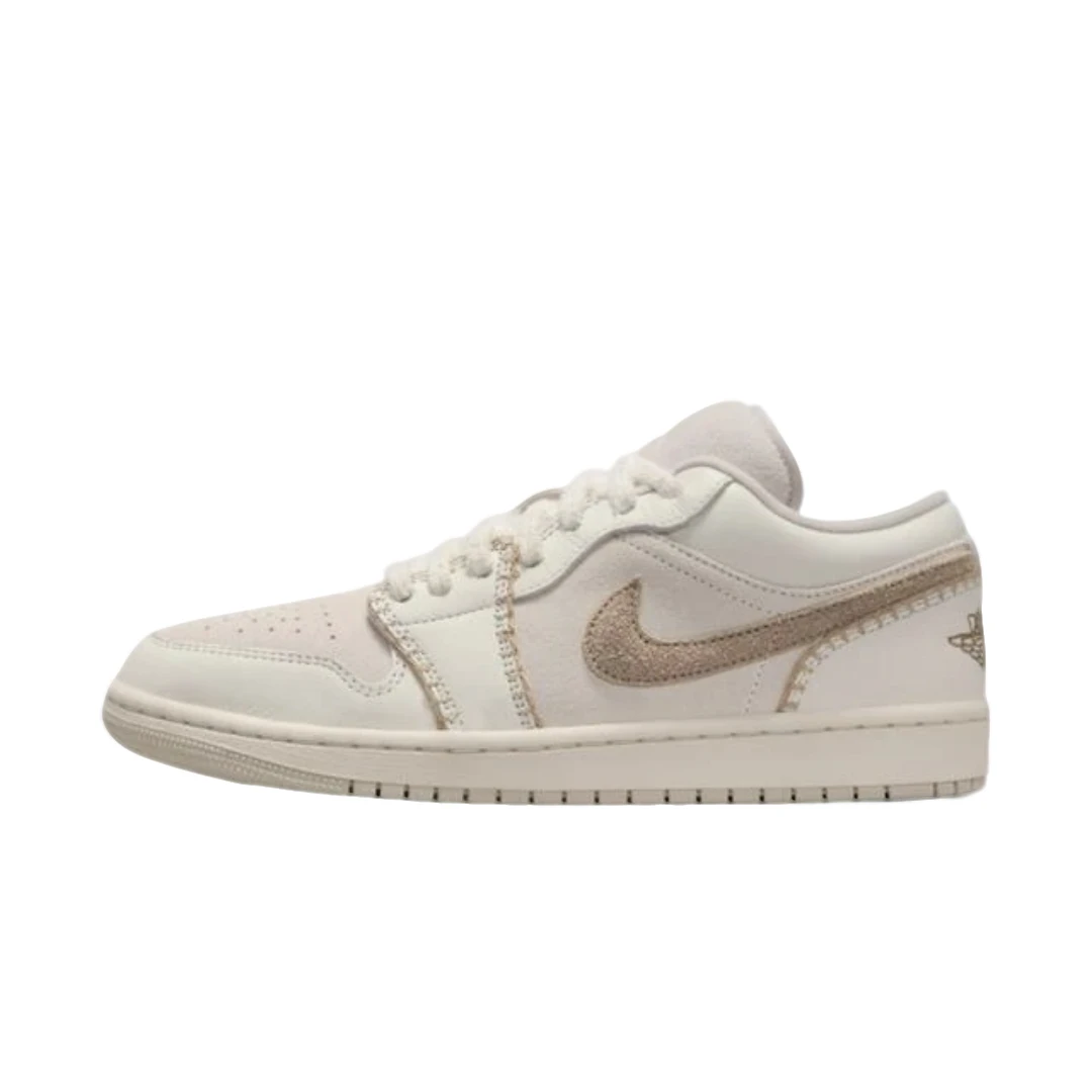 【秋季上新】NIKE/耐克男女同款AJ1米白色低帮休闲板鞋HV4268120