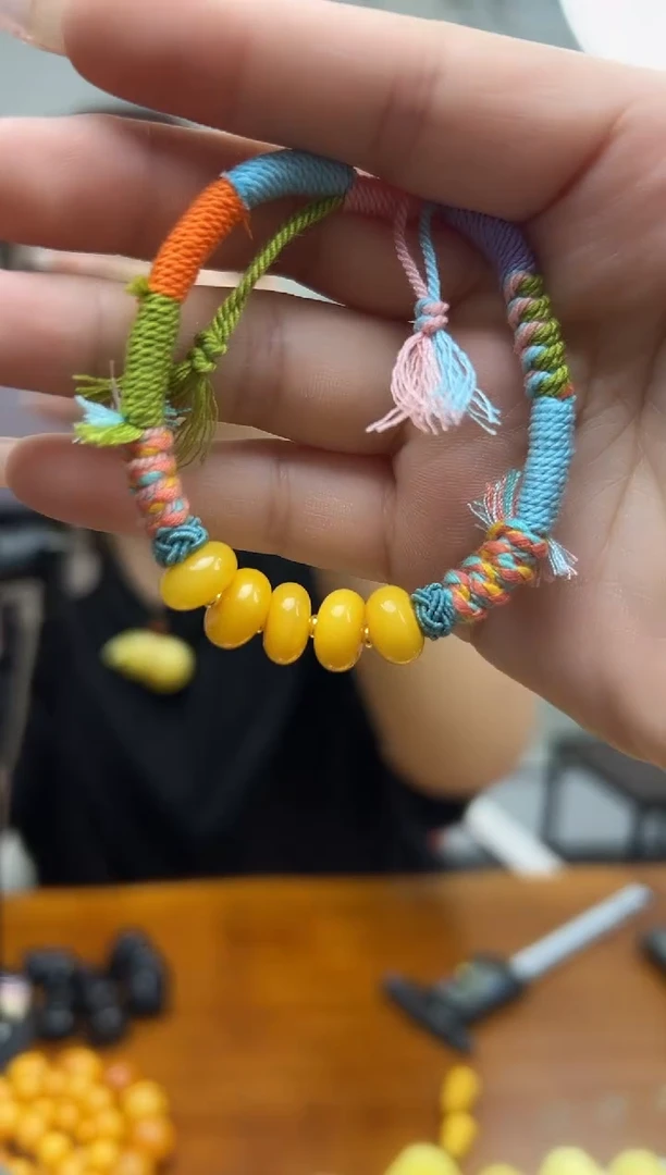 未镶嵌蜜蜡裸石琥珀蜜蜡手绳