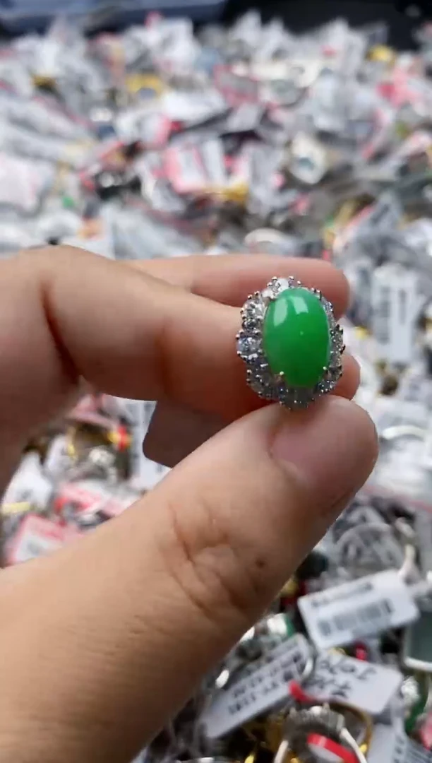 翡翠戒指银S925镶嵌22222     4