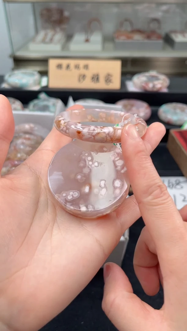 未镶嵌手镯石英质玉54圈口（赠品镯心）6578997