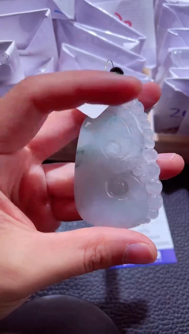 颈饰未镶嵌翡翠00005635