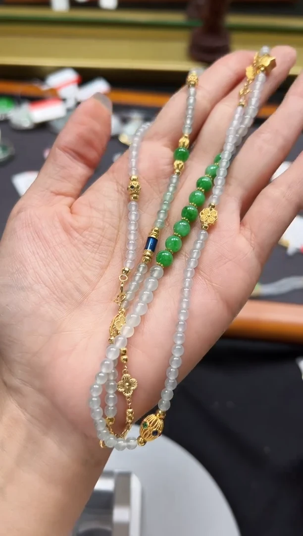 翡翠18K金镶嵌颈饰DFZ0707-279