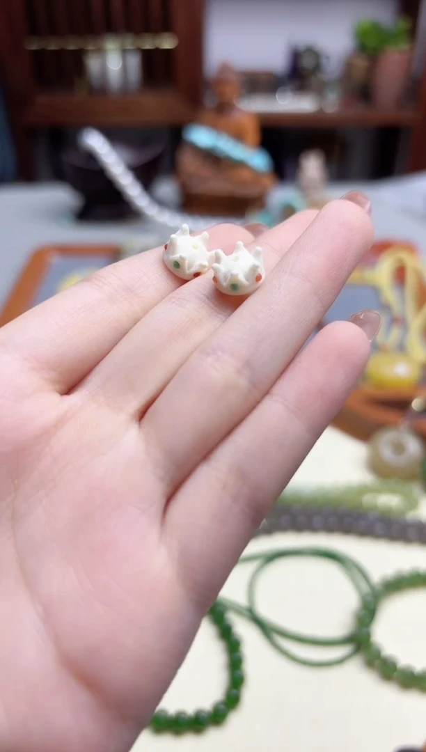 未镶嵌配饰玛瑙/玉髓玛瑙王冠配饰GW多样性发其一