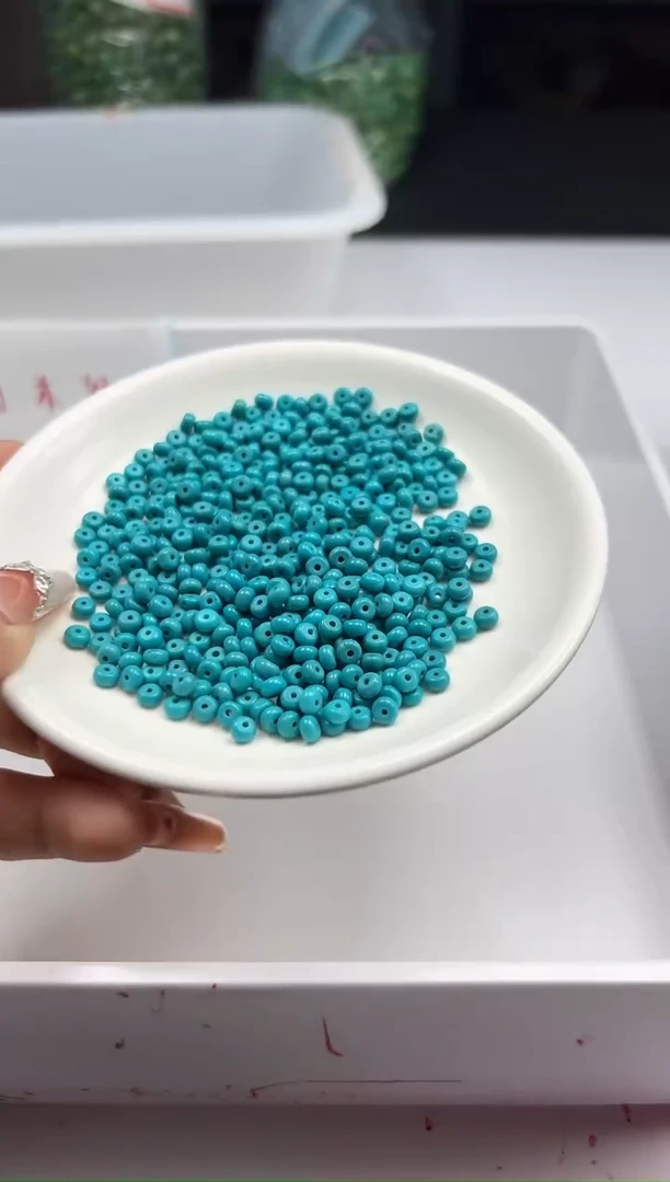 未镶嵌颈饰玛瑙/玉髓W2323高瓷绿*松算盘4*2mm*50颗