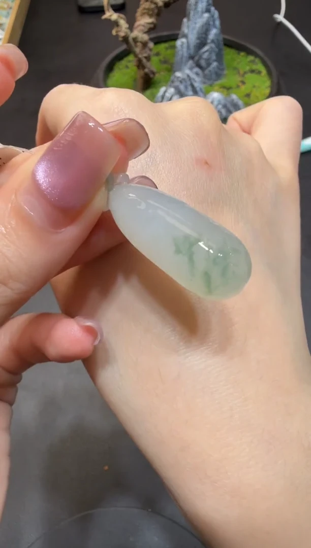 未镶嵌定制翡翠翡翠饰品-137 毛货