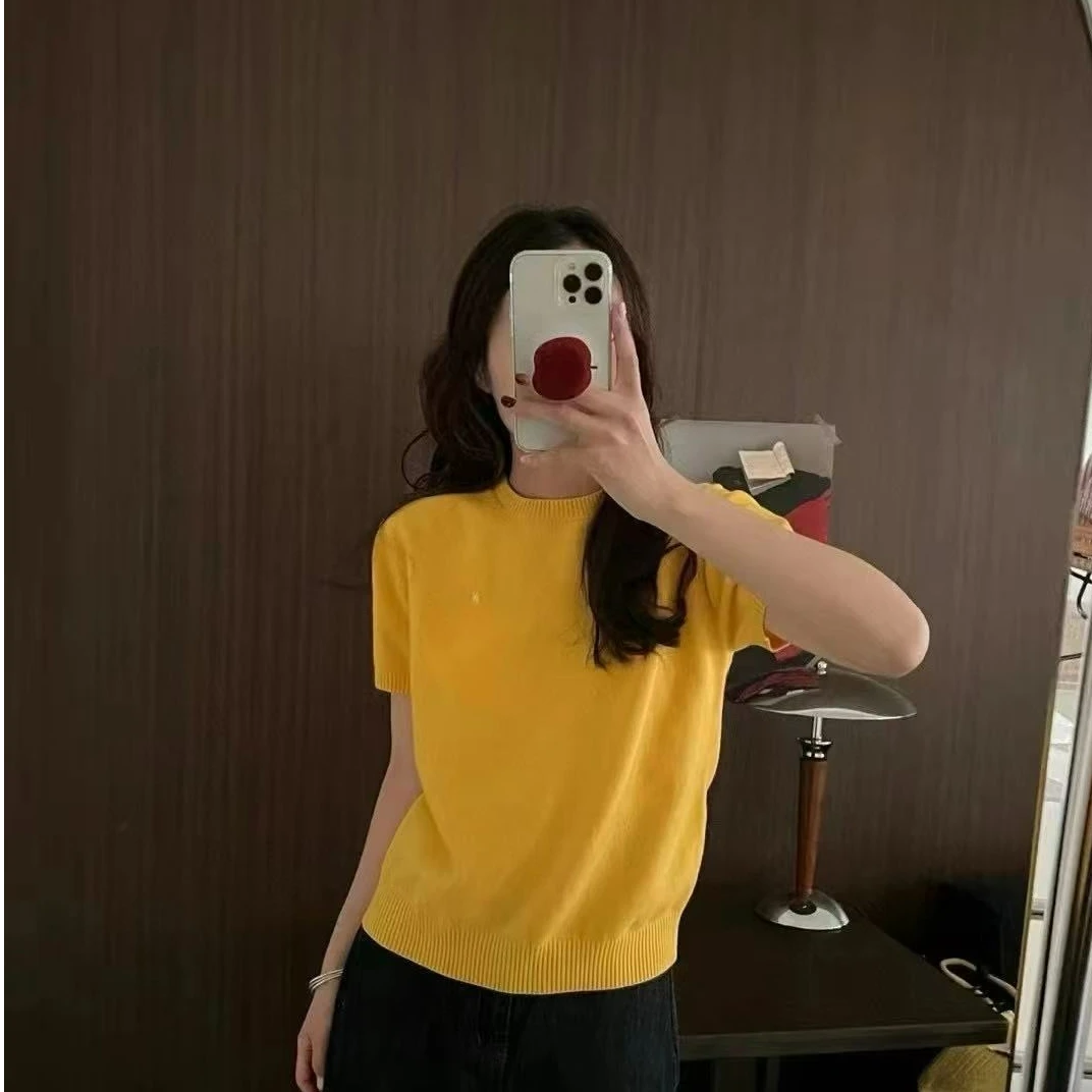 M家经典休闲平纹纯色针织圆领套头短袖