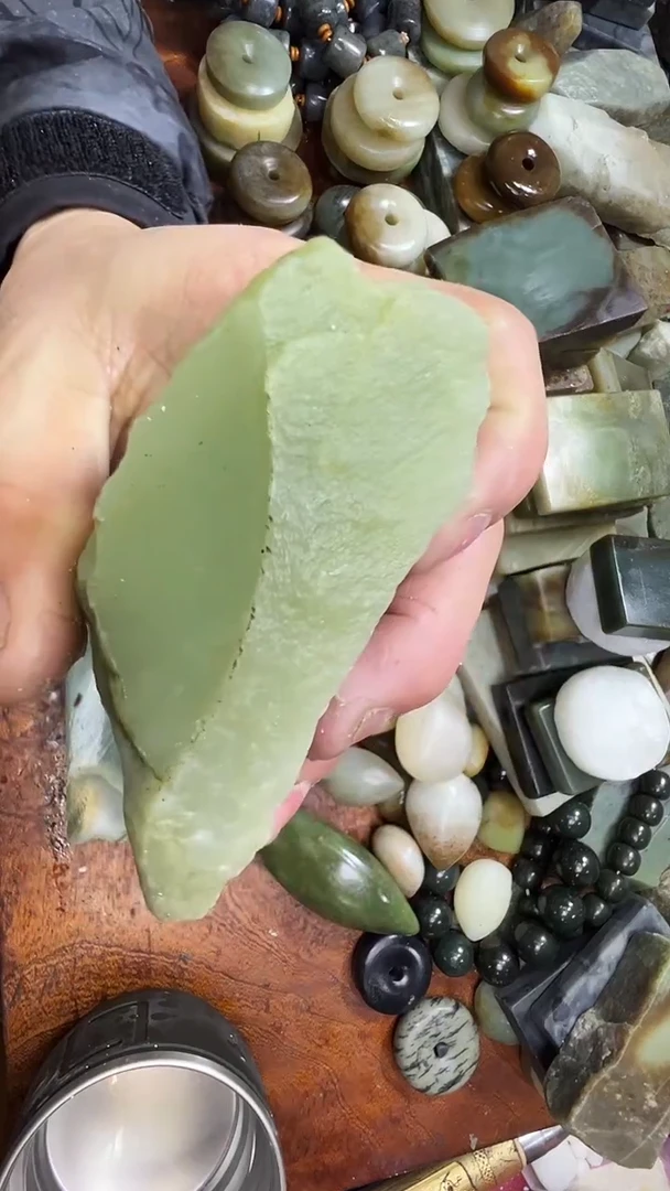 未镶嵌和田玉珠宝半成品1