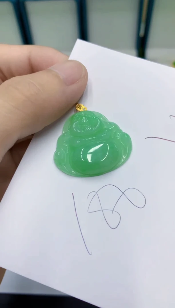 颈饰18K金镶嵌翡翠翡翠