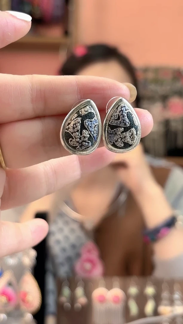 织绣艺枝独绣手工饰品129