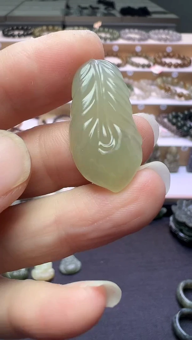 颈饰未镶嵌和田玉58号链接