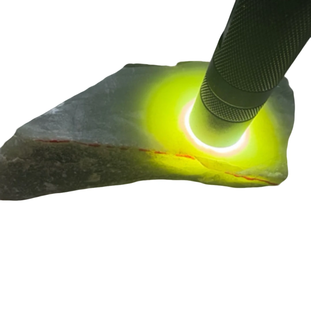 昆仑玉青海料原石摆件 肉质细腻的湖水绿重580克长11厘米宽厚5厘