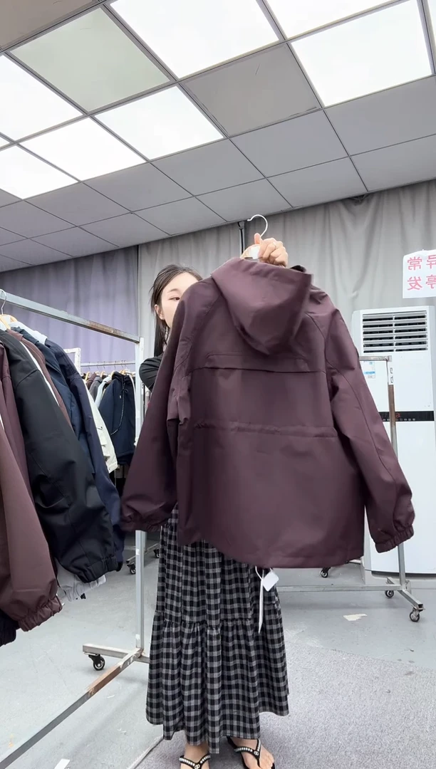 单外套   大哥家漂亮衣服漂亮颜色