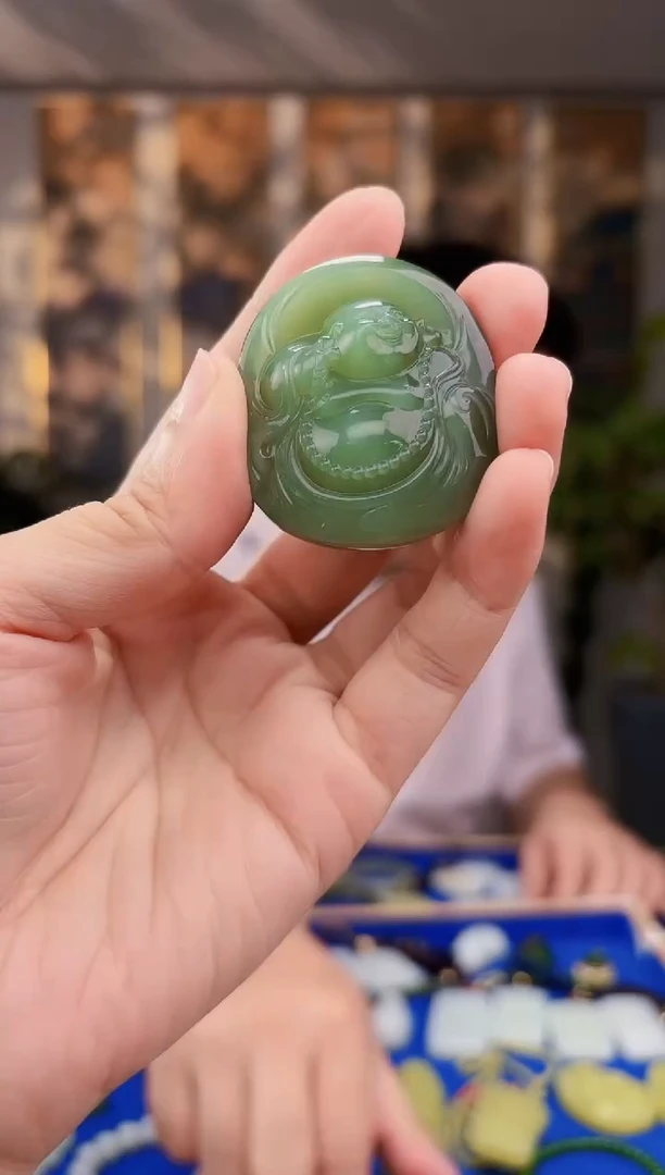 和田玉未镶嵌挂件拍一发一