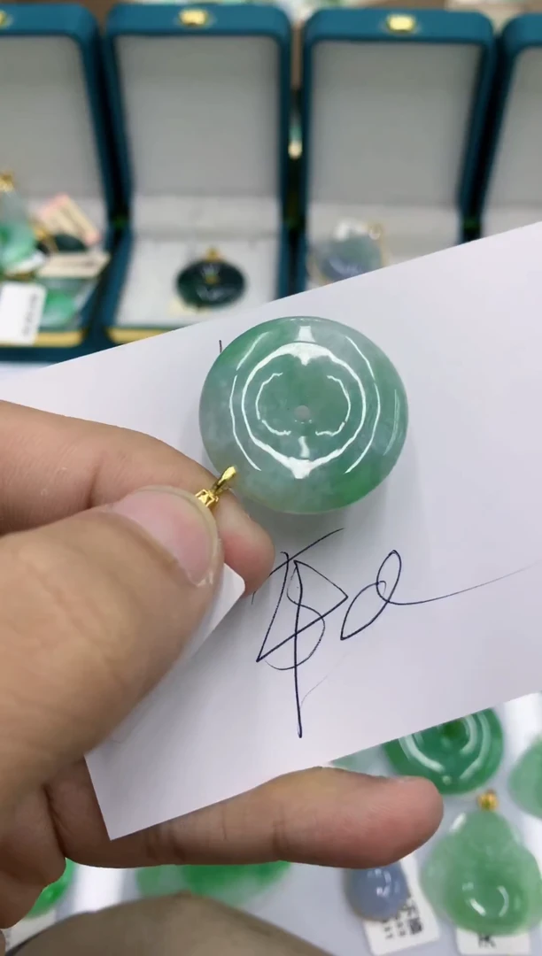 颈饰未镶嵌翡翠1111111111