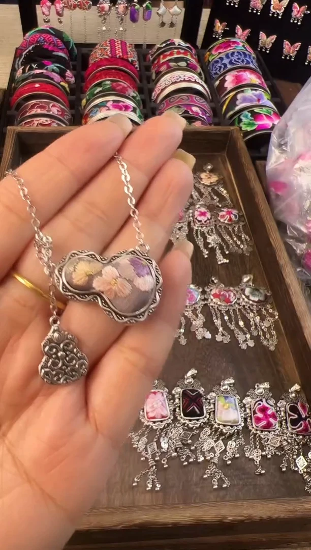 织绣艺枝独绣老绣饰品161