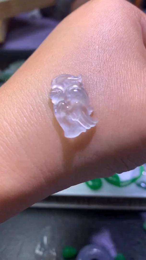 未镶嵌定制翡翠毛货