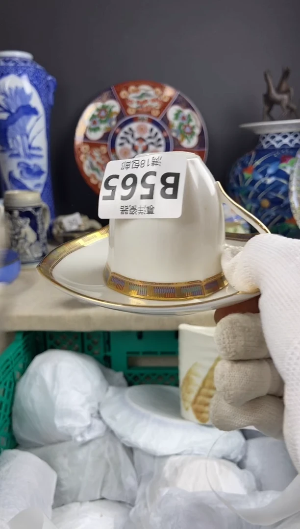 点关注两灯牌，满18包邮，感谢