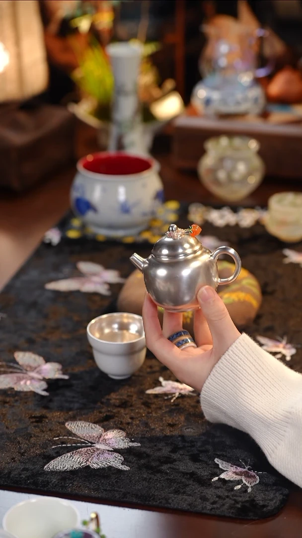 溜银壶···········