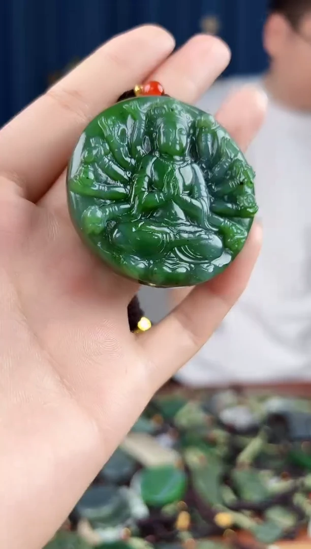 未镶嵌和田玉挂件拍一发一，多样性发货