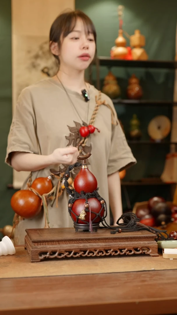 121v号精品天然大漆酒葫芦一物一拍~