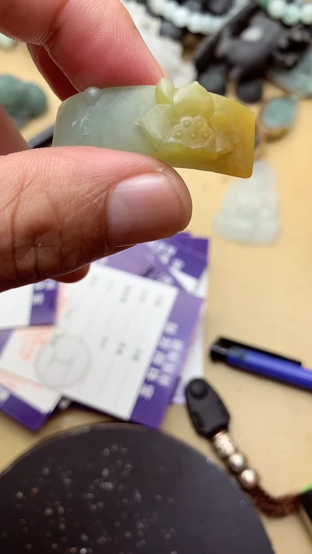 定制翡翠未镶嵌翡翠1