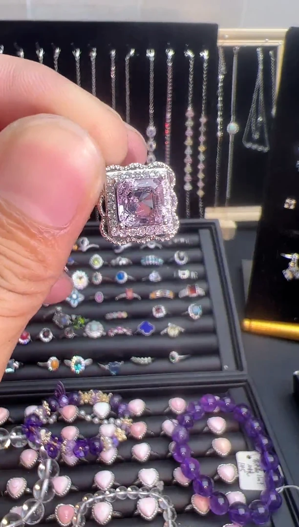 【闪购商品】紫晶颈饰银S925镶嵌0000