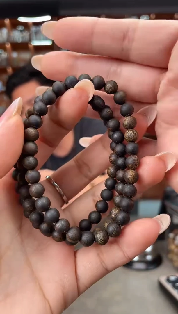 【闪购商品】沉香手串43号沉水老料国香绿奇楠多样性发一条