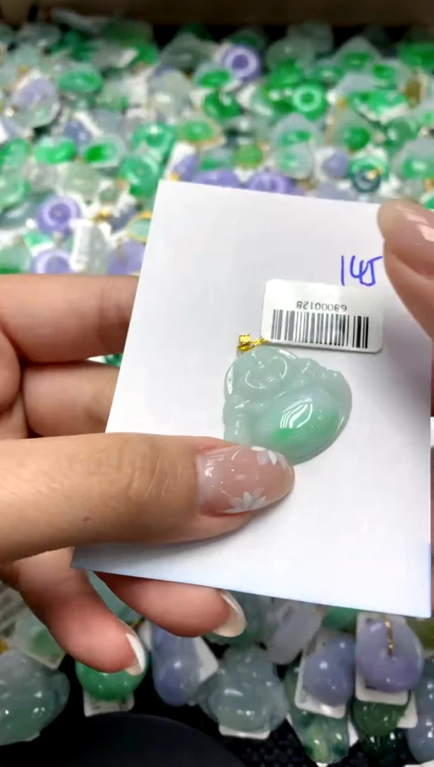 【闪购商品】翡翠颈饰18K金镶嵌1111111111111111