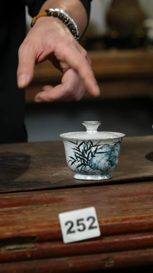 瓷片标题标题标题标题