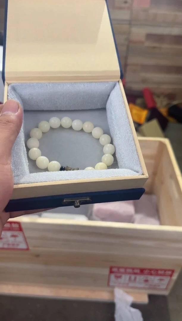 琉璃/树脂/塑料类鑫宝聚文玩甄选 （无礼盒）@888