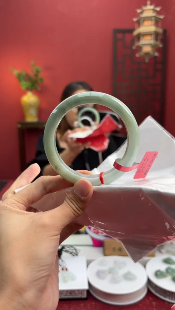 未镶嵌手镯翡翠翡翠手镯9