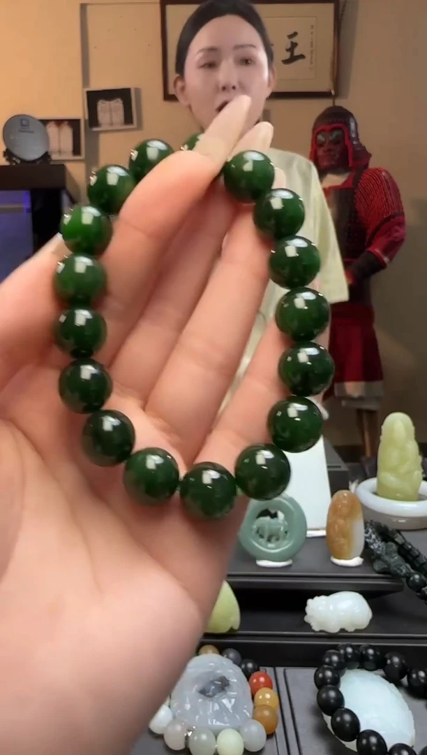 【闪购商品】和田玉碧玉圆珠未镶嵌手串