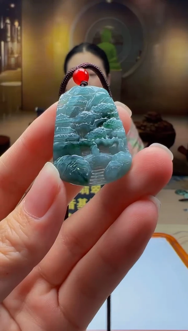 翡翠未镶嵌颈饰QA-2025-5-29-1