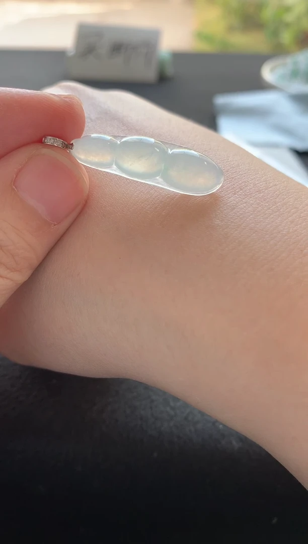 未镶嵌挂件翡翠冰豆子