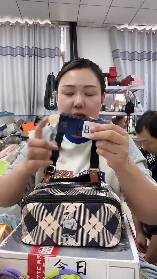 牦牛剖层皮革琪老板女包1号店超好看发图片款2CO