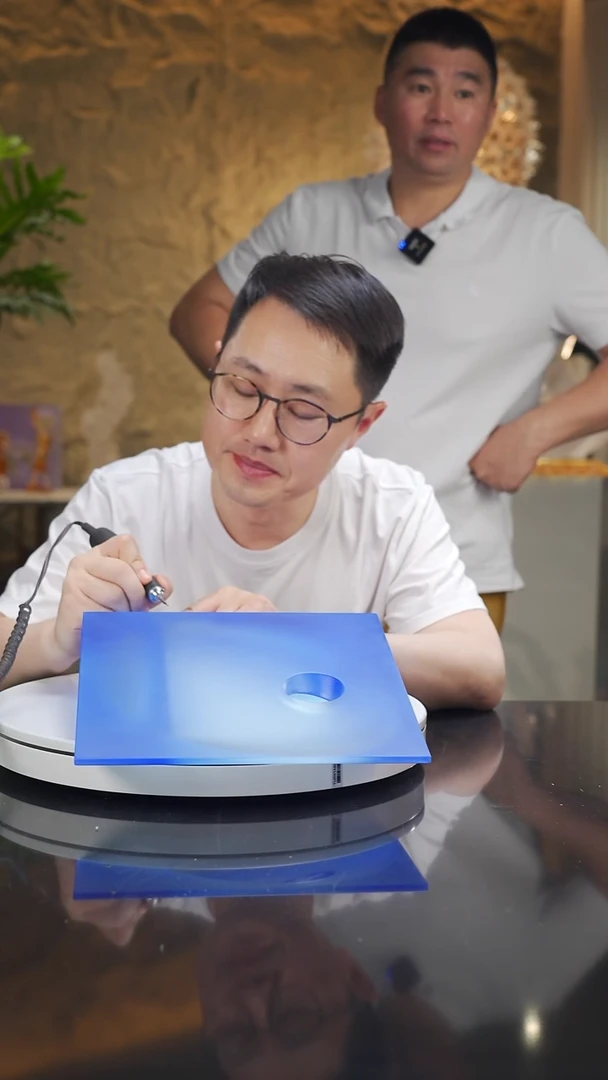 琉璃手工艺品x*u福利设计款蓝色月下犀牛摆件