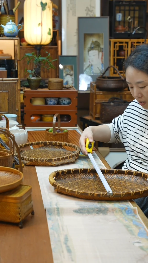 椭圆住半年收纳筐 老货