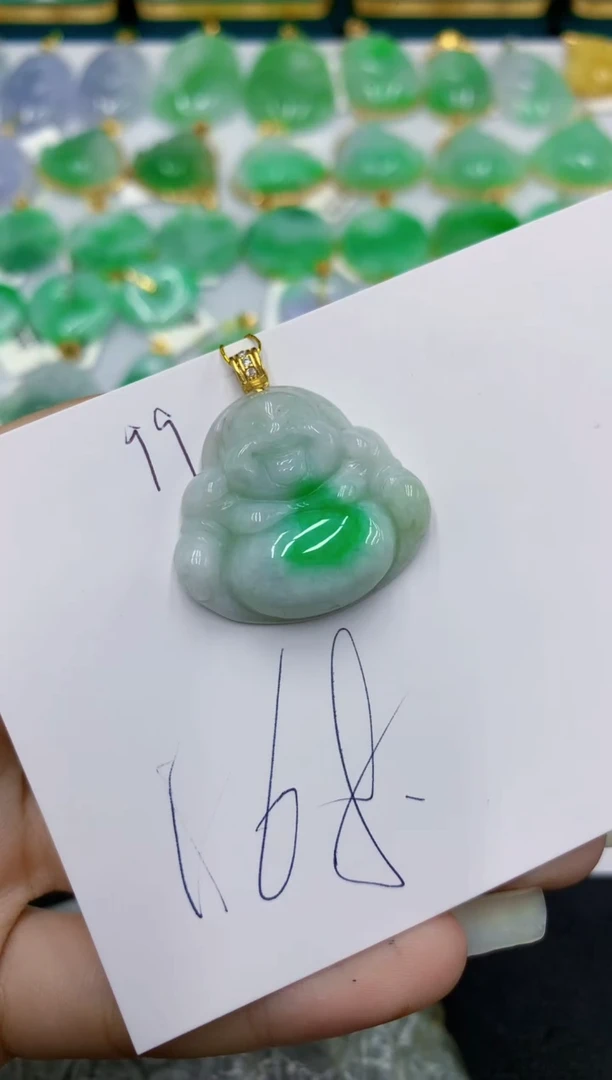 颈饰未镶嵌翡翠 翡翠