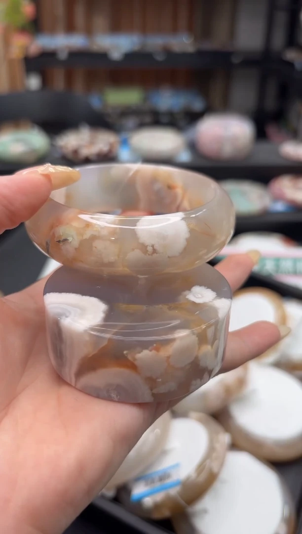 未镶嵌手镯石英质玉C38(59圈赠送镯心)