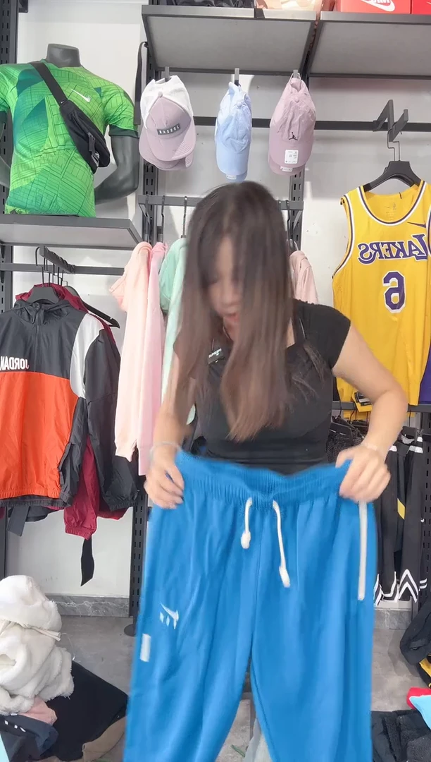 1177     编码 瑕疵款直播间过款为准 尺码S